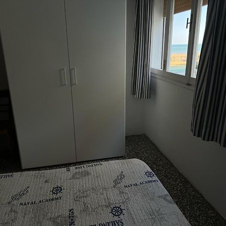 App4Rent Villa Zanetti - Appartamenti Con Spiaggia Privata Frontemare 리도 디 예솔로 외부 사진