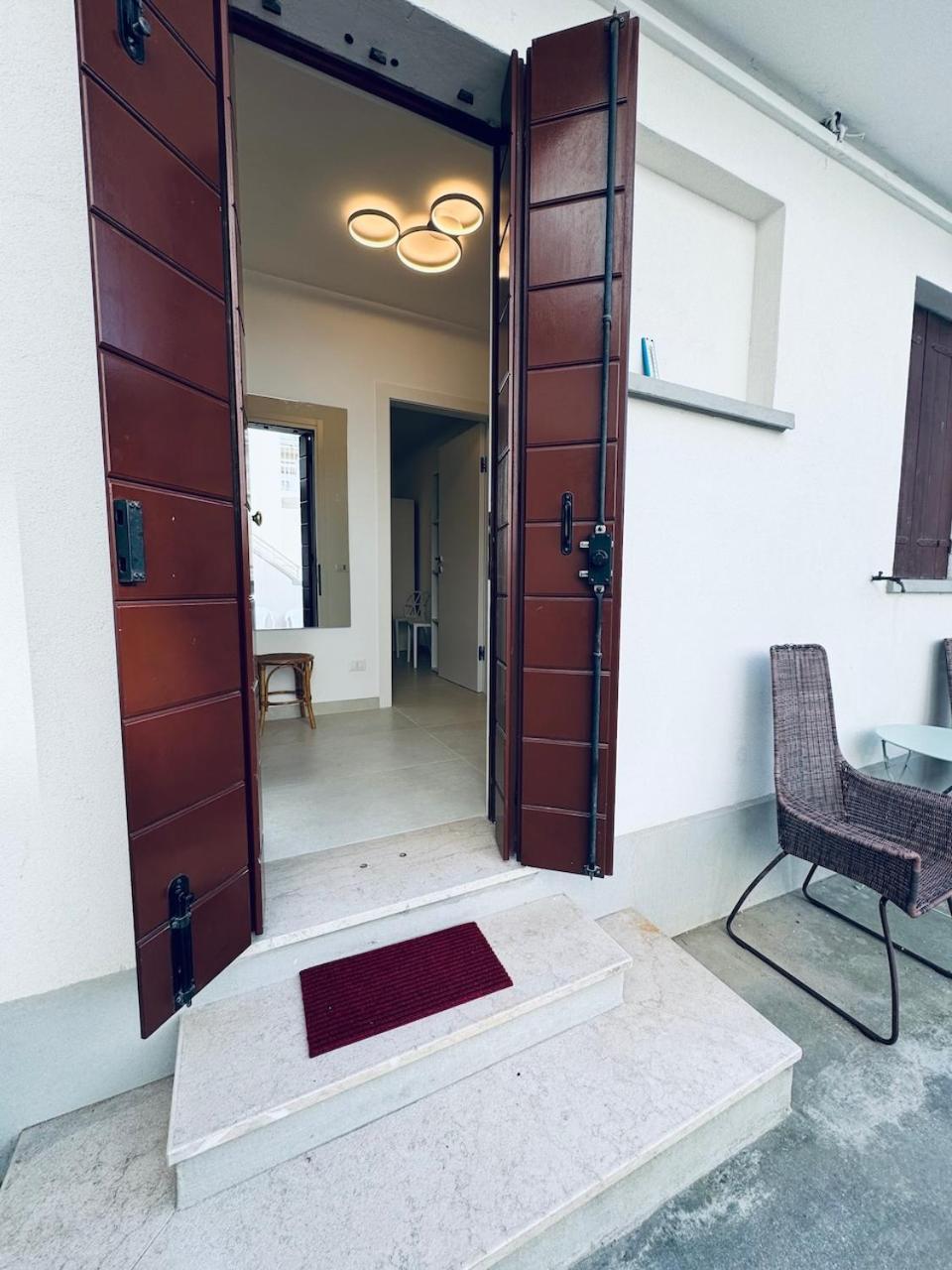 App4Rent Villa Zanetti - Appartamenti Con Spiaggia Privata Frontemare 리도 디 예솔로 외부 사진