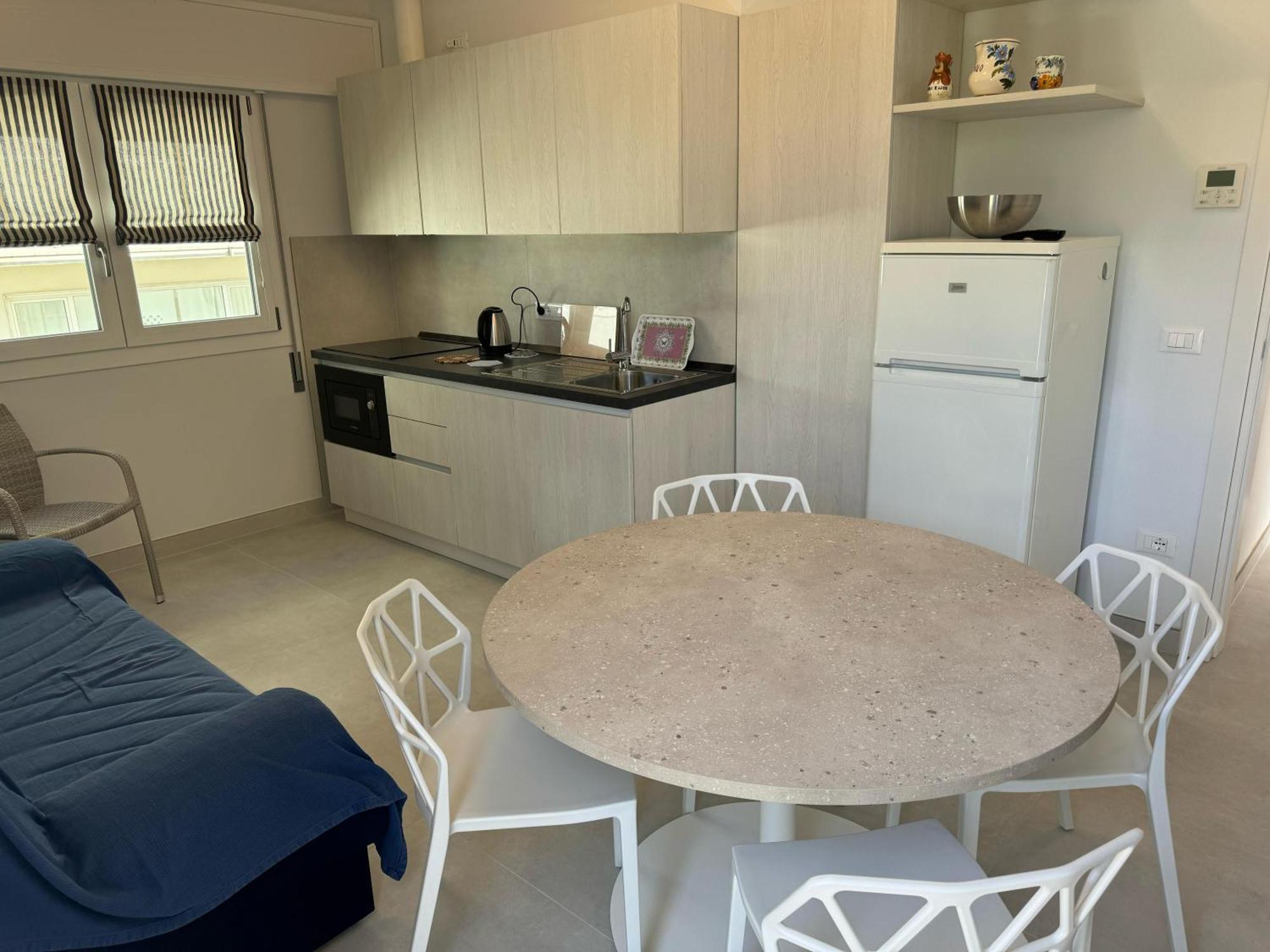 App4Rent Villa Zanetti - Appartamenti Con Spiaggia Privata Frontemare 리도 디 예솔로 외부 사진
